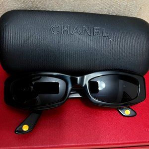 Authentic CHANEL Black sunglasses